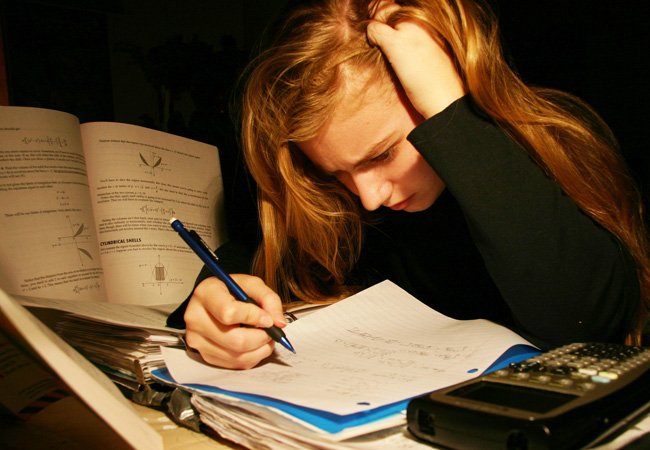 Essay Help UK & Essay Writing Service for Custom Essays